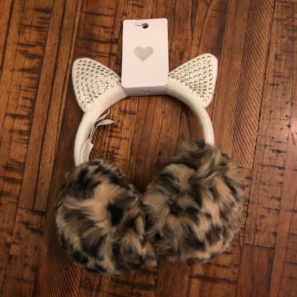 Girls Cat Ears Earmuffs🐱 NWT